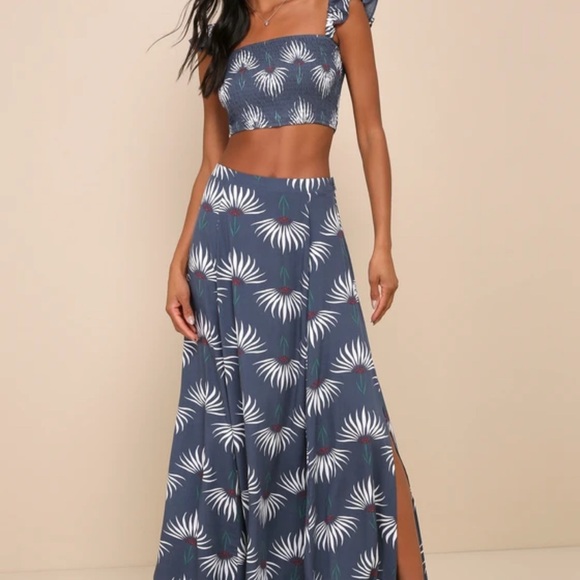 Lulus Dresses & Skirts - Lulu's Navy and White Floral Skirt Set